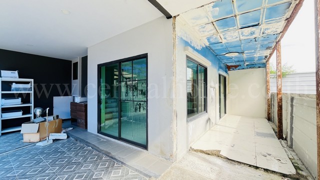 ทาวน์โฮม บริทาเนีย วงแหวน - จตุโชติ หลังมุม ราคาถูกถูกที่สุดในโครงการ 