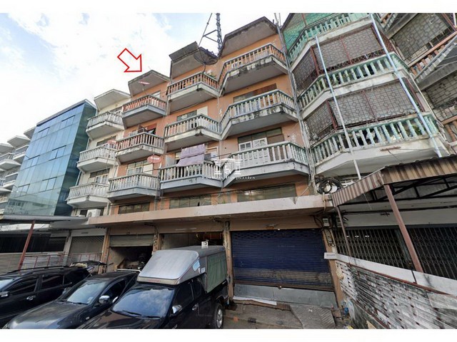 ให้เช่าอาคาร 3.5 ชั้น  5 ห้องนอน 3 ห้องน้ำ มีแอร์ 7 ตัว  สิริ อเวนิว เพชรเกษม 81 