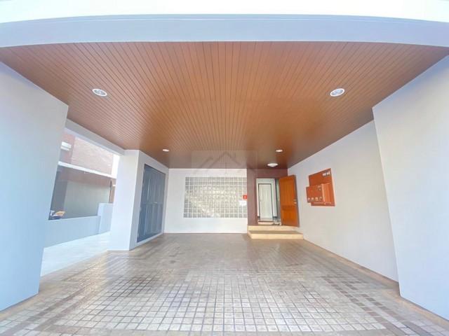 ให้เช่าโฮมออฟฟิศ 4 ชั้น 550 ตรม. หมู่บ้านรีเจ้นท์ รัชดา ย่านเหม่งจ๋าย รัชดา ใกล้เซ็นทรัลพระราม 9