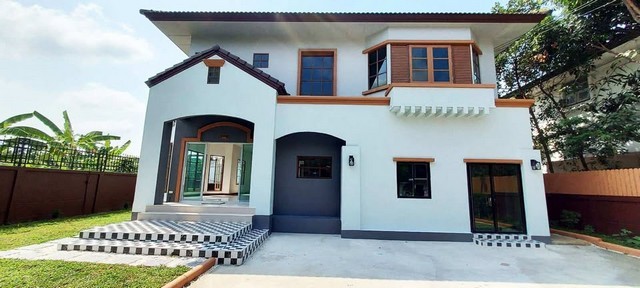 ขายบ้านเดี่ยว2ชั้นใกล้จุดขึ้นทางด่วน พระราม 2 เนื้อที่ 100 ตารางวา หมู่บ้าน ราชพฤกษ์ บางบอน4 หนองแขม 