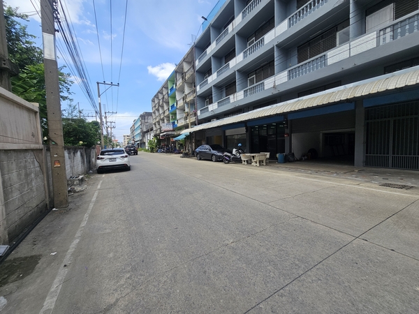 ขายห้องพัก 48 ห้อง รีโนเวทใหม่ พร้อมเปิดกิจการ ซ.เพชรเกษม99 โซนนี้ โรงงาน-บริษัท หนาแน่นเยอะมากๆ