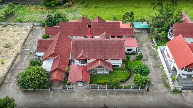 7 Bedroom Family Home In San Sai Near Mae Jo University 141 Sq. Wah