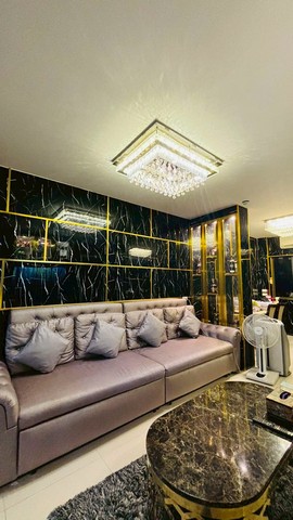 บ้านเดี่ยว 3 ชั้น เจแกรนด์ สาทร-กัลปพฤกษ์ พื้นที่ 18.5 ตร.ว  ราคา 6,000,000 บาท