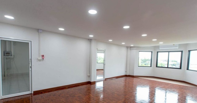 BTS ราชเทวี 1.75กม.4นอน รร.ราชวินิต มัธยม 200 ม.ให้เช่าอาคารพาณิชย์ 3 ชั้น 2 คูหา ตลาดประตูน้ำ 3.5 กม.. ติดกัน 437ตร.ม. 37 ตร.วา.