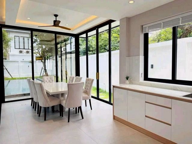 ให้เช่าบ้านหรู 139,000 บาท/เดือน Luxury Pool Villa ขาย 17 ล้าน #โซนแม่เหียะ ทำเลทอง​ ตกแต่งเรียบหรู โปร่งโล่ง เป็นส่วนตัว ไม่รับสัตว์เลี้ยง