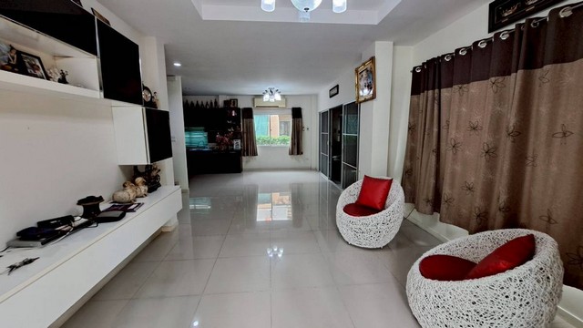 บ้านสวยพร้อมอยู่ หมู่บ้านรสิกา พื้นที่ 55.20 ตรว. 3 ห้องนอน 3 ห้องน้ำ