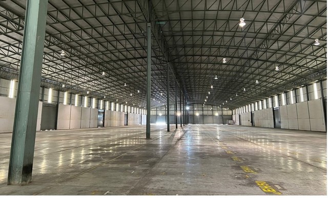 ให้เช่าโกดัง  9,072 ตร.ม.ถนนชลบุรี-บ้านบึง (หมายเลข 344) ต.หนองซ้ำซาก อ.บ้านบึง จ.ชลบุรี