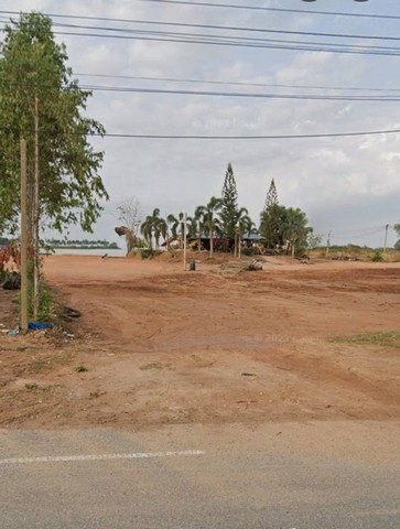 ขายที่ดินลานมันหนองเหียงพนัสนิคม ผังสีเหลือง หนองเหียง  พนัสนิคม  ชลบุรี บนพื้นที่ดิน   31   ไร่