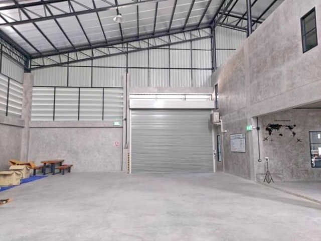 สุขประยูร ให้เช่าโกดัง ดอนหัวฬ่อ ท็อปส์ โรบินสันชลบุรี อมตะ 1.3 กม. สำนักงาน 2 ชั้น 510ตร.ม.150 ตร.วา. 3 นอน 2 ออฟฟิศ ทำเลดี 4 น้ำ