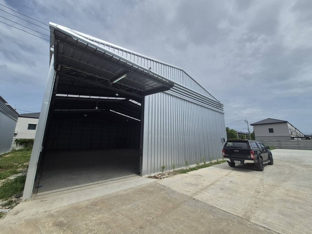 โกดังให้เช่าประชาอุทิศ 33 ทำเลดี เขตทุ่งครุ กรุงเทพฯ พร้อมใช้งานทันที