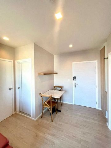 ขายด่วน!! #Escent Condo #ราคาต่ำกว่าตลาด เพียง 2.69 ล้าน 32 ตรม. #ขายพร้อมผู้เช่า คอนโดหรูในเครือ CPN ทำเลเยี่ยม โครงการ High Rise