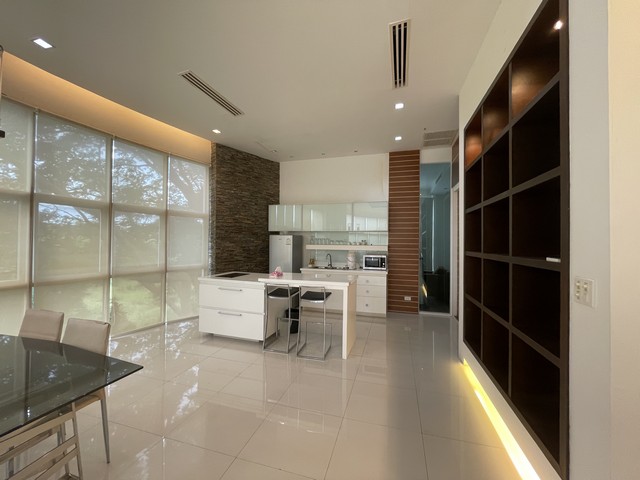 ขายด่วนคอนโดกฤษดาโกลเด้น คอนโดเทล คลิฟแอนด์พาร์ค 184.6 ตร.ม. 3 นอน ชั้นMจาก33ชั้น