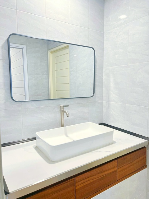 BTSอ่อนนุช 900ม.ให้เช่าอาคารพาณิชย์ 5 ชั้น 18 ตร.วา. 360 ตร.ม. เซ็นจูรี่ สุขุมวิท 900 ม. ถ. สุขุมวิท