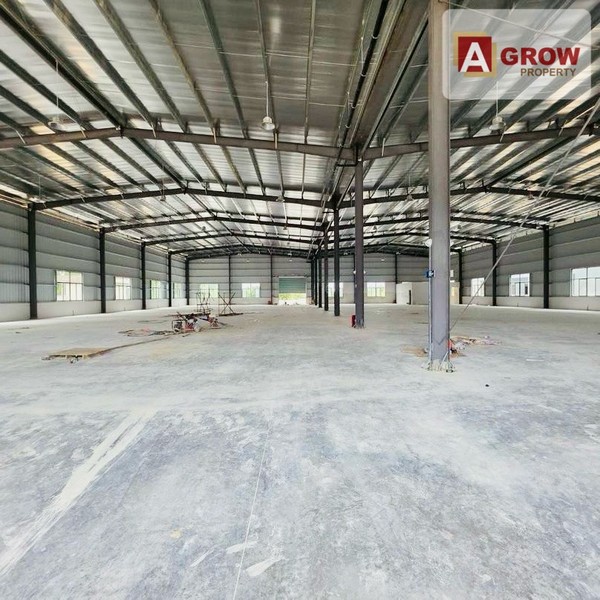 โกดังให้เช่า ขนาด 2,400 ตร.ม. ใกล้นิคม BYD กับ WHA36 (พื้นที่รวม 22,300 ตร.ม.) พื้นที่สีเหลืองสามารถผลิตได้