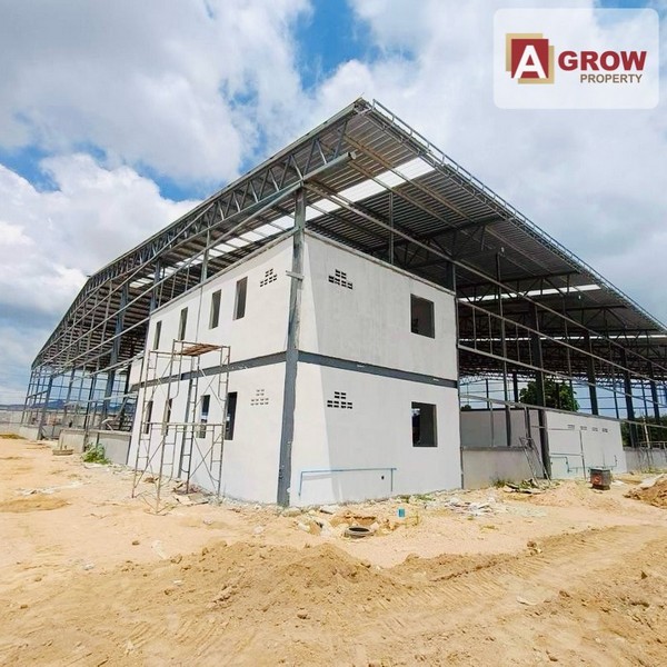 ให้เช่าอาคารโรงงานขนาด 2,700 ตารางเมตร ใกล้ BYD Hisense ระยอง