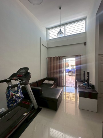 Vายทาวน์เฮ้าส์ชั้นเดียว ใกล้รพ.กรุงเทพ ระยอง พร้อมเฟอร์นิเจอร์