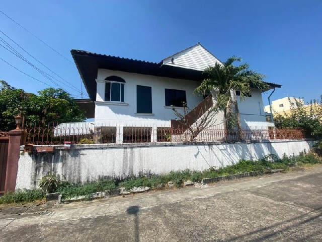 ขายบ้านเดี่ยว จตุจักร กรุงเทพ ซ.ภาวนา ลาดพร้าว 41 รถไฟฟ้าสีเหลือง 147