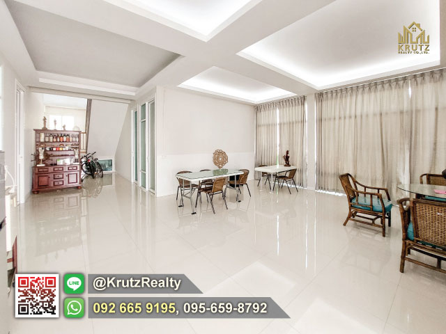 ขายบ้านเดี่ยว 2 ชั้น 62.3 ตรว หลังใหญ่ พื้นที่ใช้สอย 350 ตรม 4 ห้องนอน(ใหญ่) 5 ห้องน้ำ ต.สันนาเม็ง อ.สันทราย จ.เชียงใหม่