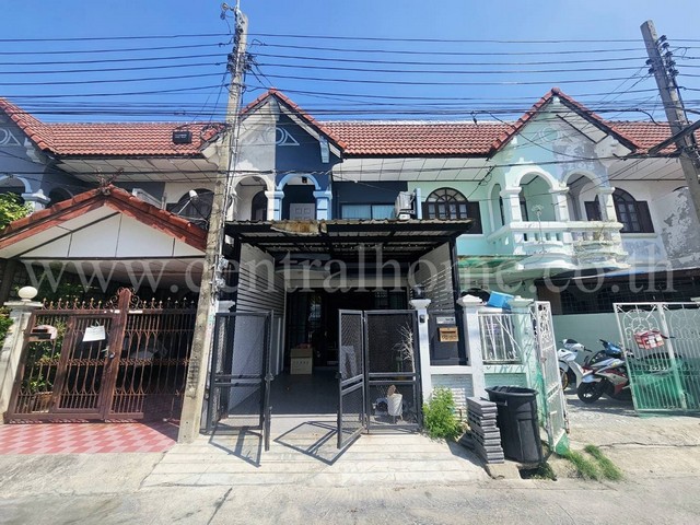 ให้เช่า ทาวน์เฮ้าส์ คู้บอน 27 แยก 48 รีโนเวทใหม่ พร้อมอยู่