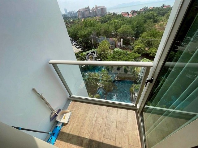 ริเวียร่า โมนาโค คอนโด หาดจอมเทียน พัทยา  วิวสวน สระว่ายน้ำ และวิวทะเล