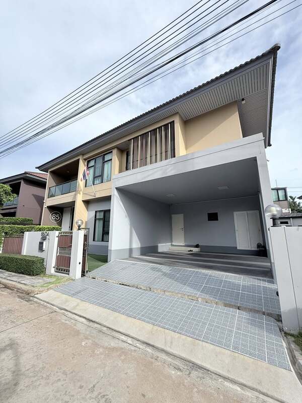  พร้อมให้คุณเป็นเจ้าของ บ้านแต่งสวยพร้อมอยู่ เหมือนบ้านตัวอย่าง ใจกลางรังสิต!  หมู่บ้านบุราสิริ รังสิต | แสนสิริ บ้าน 2 ชั้น 