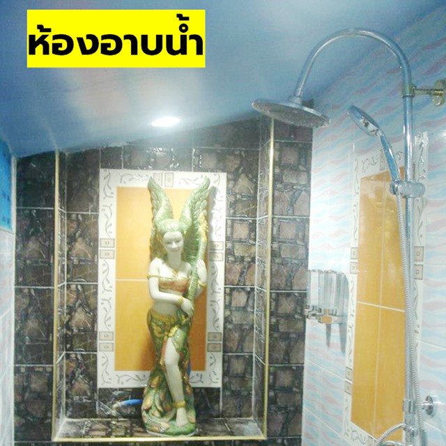 รพ.ราชบุรี 1.6 กม. โรบินสัน ราชบุรี 1.07กม. ให้เช่า อาคารพาณิชย์ 3 ชั้นครึ่ง-ดาดฟ้า 18 ตร.วา. 235 ตร.ม.ใจกลางเมืองราชบุรี  6 นอน 3 น้ำ