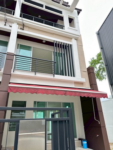 ขายทาวน์เฮ้าส์ หลังมุม 3 ชั้น ใกล้เซ็นทรัลพระราม 3, เทสโก้ โลตัส บางปะกอก บ้านกลางเมืองพระราม3- ราษฎร์บูรณะ 