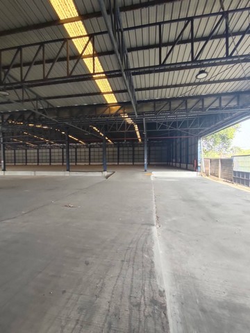 ให้เช่าโกดัง 2960 ตรม. ซ.บางกระดี่ แสมดำ บางขุนเทียน รถเทรลเลอร์ 40 ฟุต เข้า-ออกได้สะดวก