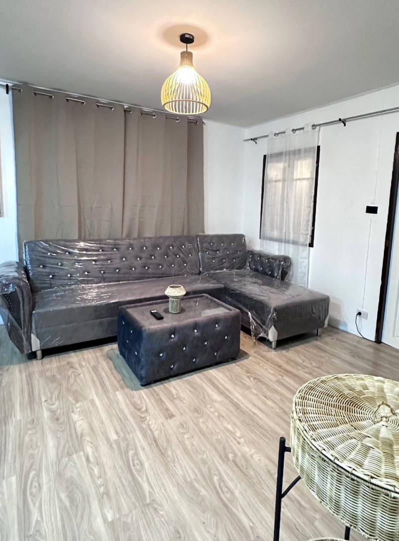 เซ้งสิทธิ ให้เช่าด่วน บ้านพักบางแสน ติดหาดวอนนภา เดินไปชายหาดได้เลย บ้านพัก 1 หลังใหญ่