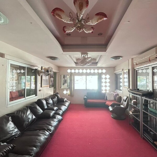 ขายบ้านเดี่ยว 2 หลัง เชื่อมต่อ หมู่บ้านพวงเพชร 3 ขอนแก่น – ฟังก์ชันเยอะ ทำเลสงบร่มรื่น**