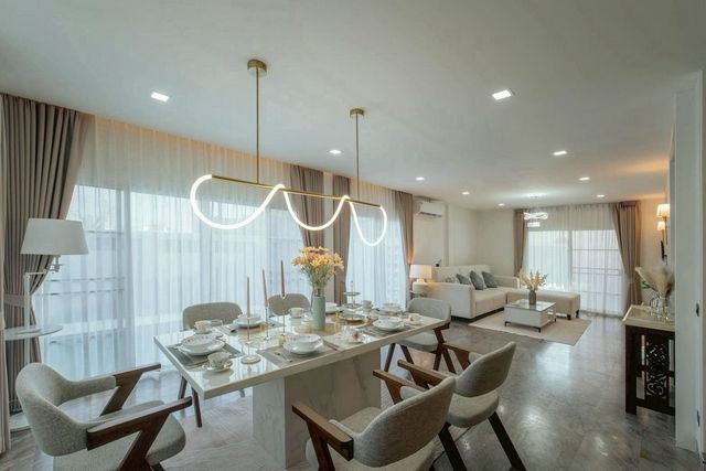 #เวิลด์คลับแลนด์ #หางดง ให้เช่า 95,000 บาท/เดือน ขาย 11.9 ล้าน 90 ตรว. บ้านหลังใหญ่ 2 ชั้น #เฟอร์นิเจอร์ครบ #รับสัตว์เลี้ยง