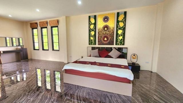 พูลวิลล่าสวยให้เช่า 50,000 บาท/เดือน ขาย 10 ล้าน 173 ตรว. #ดอยสะเก็ด #เฟอร์นิเจอร์ครบ #ติดแม่น้ำด้านหลัง วิวดี เงียบสงบ บรรยากาศดีมากๆ