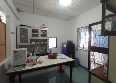 ทาวน์เฮ้าส์ 2 ชั้น เนื้อที่ดิน 24.0 ตารางวา โครงการบ้านฟ้าปิยรมย์ เรือนหลวง ซอย 14 ถนนลําลูกกา ตําบลบึงคําพร้อย