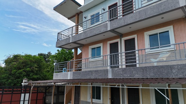 [ขาย] อาคารห้องเช่า 12 ห้อง | ปราณบุรี | ใกล้โลตัส 3 นาที | รวมที่ดินด้านหลัง | 5 ล้าน