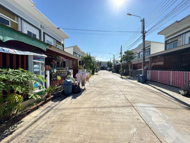 ขายทาวน์เฮ้าส์มือสอง อำเภอบางบ่อ จังหวัดสมุทรปราการ โครงการ ไลโอบลิสซ์ บางนา-เทพารักษ์ (บางบ่อ)