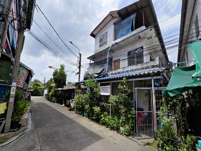 ปล่อยเช่าห้องพักทั้งตึก! 3 ชั้น 68 ตารางวา ซอย ศิริชัย ถนน บางขุนเทียน บางบอน อยู่หลังเซ็นทรัลพระราม2 เหมาะรีโนเวททำห้องพักต่อได้ทันที