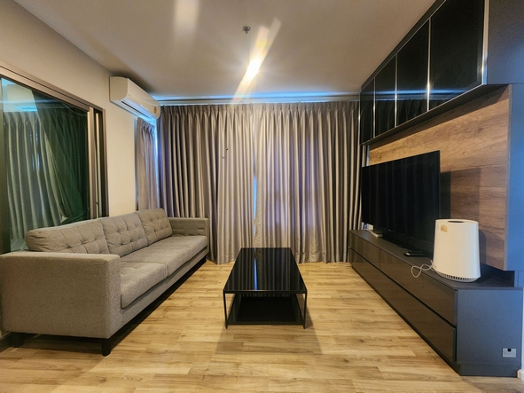 ขาย คอนโด อีส พระรามสอง เฟส 2 ขนาด 2 นอน 46 ตรม. วิวสระ พร้อมเฟอร์บิ้วอิน SB อย่างดี ใกล้เซ็นทรัลพระรามสอง