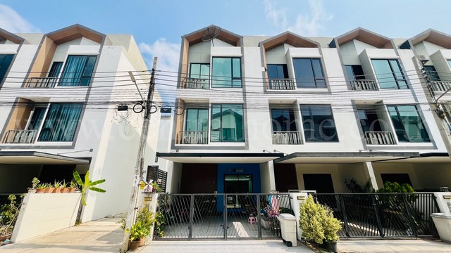 R1 ทาวน์โฮม มิวส์ เทียนทะเล 15 บางขุนเทียน หลังริม สภาพสวยมาก 