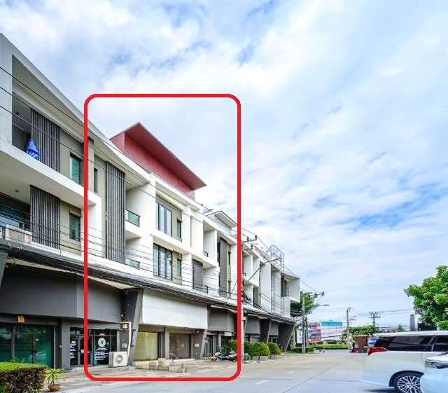 ตลาดเคหะออเงิน 1.8 กม. ทางด่วนจตุโชติ ให้เช่า-ขายอาคารพาณิชย์ 3.5 ชั้น 40ตร.วา. 490ตร.ม.รพ.สายไหม 3.8กม. 3-4นอน  ถ.สุขาภิบาล​5​ วัชรพล 