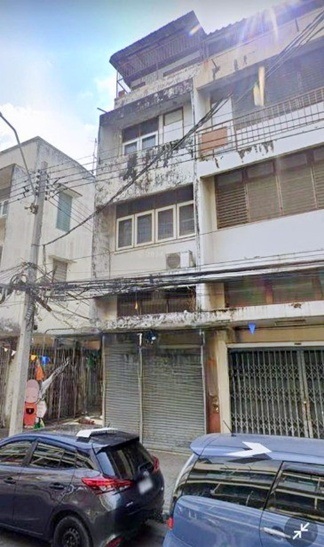 ถ.เจริญกรุง.ริมถนนบริพัตร.2-3นอน MRT สนามไชย 800 ม. ให้เช่าอาคาร1 คูหา 4 ชั้น+1ชั้นลอย หลังมุม32ตร.วา. 542 ตร.ม 3 น้ำ