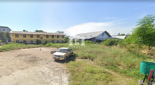 ขาย ที่ดิน สุขุมวิทสายเก่า, สายลวด, สุขุมวิท, แพรกษา, ท้ายบ้านขายที่ดินสุขุมวิทสายเก่า เนื้อที่ 301 ตร.ว.ทำเล : สุขุมวิทสายเก่า, สายลวด, สุขุมวิท, แพรกษา, ท้ายบ้านใกล้ BTS สถานีสายลวด, บิ๊กซี, โรบินสัน, โรงเรียนสมุทรปราการ, ห่างถนนสุขุมวิท 700 เมตรหน้ากว้าง 35 เมตร ลึก 34.5 เมตร ถนนกว้าง 5 เมตรที่ดินเหมาะสร้างบ้านอยู่อาศัย , ที่ดินเหมาะทำอพาร์ทเม้นท์ , ที่ดินจัดสรรแนวราบรายย่