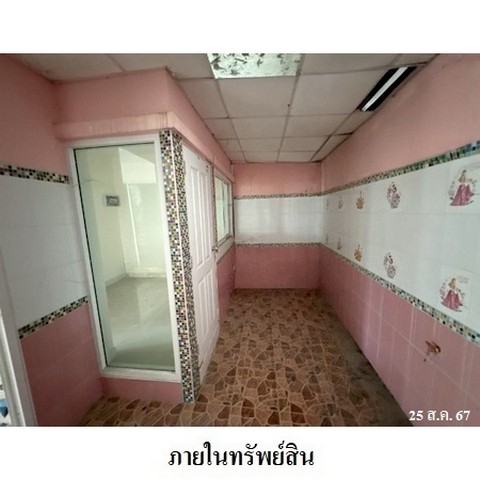 ขายบ้านแฝดโครงการ เดอะ เซ็นทรัล รีเจ้นท์ ถนน เก้ากิโล ตำบล สุรศักดิ์ อำเภอ ศรีราชา จังหวัด ชลบุรี