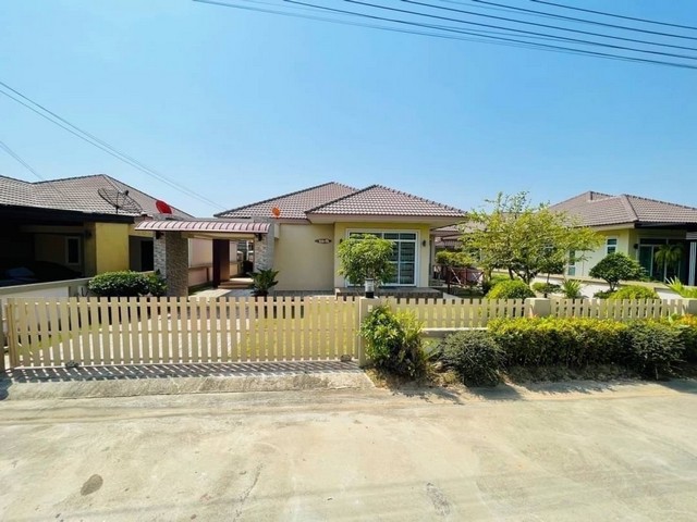 ให้เช่าบ้านเดี่ยว บ้านเพ ตะพง ติดถนนสุขุมวิท ระยอง พร้อมเฟอร์นิเจอร์ครบ