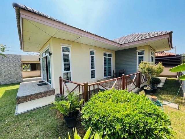 ให้เช่าบ้านเดี่ยว บ้านเพ ตะพง ติดถนนสุขุมวิท ระยอง พร้อมเฟอร์นิเจอร์ครบ