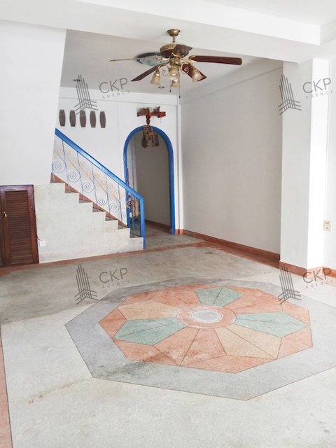 ขายด่วน ทาวน์เฮาส์ 3 ชั้น 4 ห้องนอน รีโนเวทใหม่พร้อมอยู่ ย่านบางแวก แค่ 7 นาที จากสถานีบางหว้า