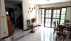 ขายบ้านเดี่ยว 2 ชั้น หลังริม ใกล้สนามบินสุวรรณภูมิ และ มอเตอร์เวย์ชลบุรี สายใหม่