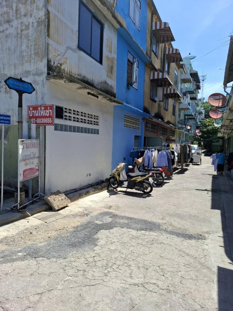 ขายห้องแถว 2 ชั้น ถนนตากสินซอย22  ใกล้สถานีรถไฟฟ้าสำเหร่ ราคาถูก