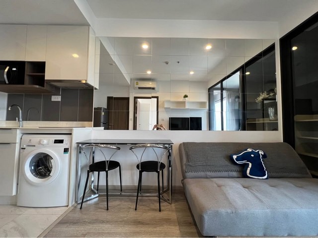 ให้เช่าคอนโด Ideo Mobi Asoke 35 ตรม ชั้น32 วิวโล่ง แต่งครบพร้อมอยู่ ใกล้ MRT สถานีเพชรบุรี, ARL สถานีมักกะสัน