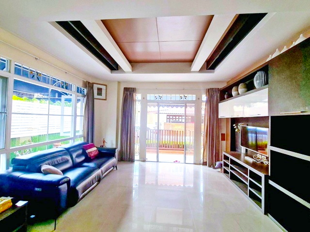 ให้เช่า​คฤหาสน์หรู 2 ชั้น สถาบันเทคโนโลยีไทย-ญี่ปุ่น 900ม Lotus ARLหัวหมาก 1.6 กม..53​ ตร.วา.220 ตร.ม. ซ.พัฒนาการ 40-46