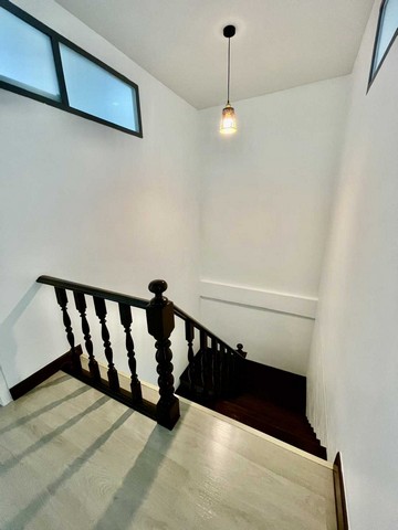 ขายด่วน ทาวน์เฮ้าส์ 2 ชั้น หมู่บ้านสินทรัพย์นคร เทพรักษ์ รีโนเวทใหม่ พร้อมอยู่